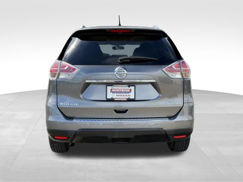 Used 2015 Nissan Rogue SV AWD/4WD image 5