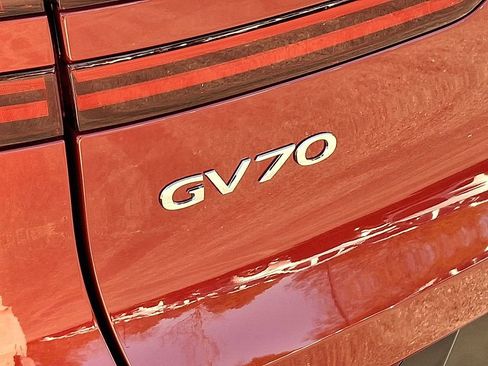 Used 2026 Genesis GV70 2.5T image 24