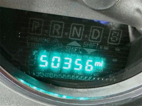 Used 2016 Jeep Wrangler Unlimited Sahara image 11