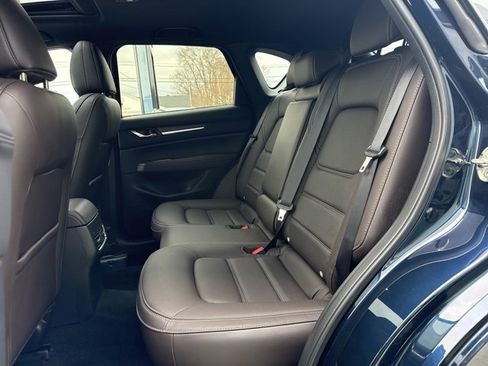 Used 2025 MAZDA CX-5 Signature image 11