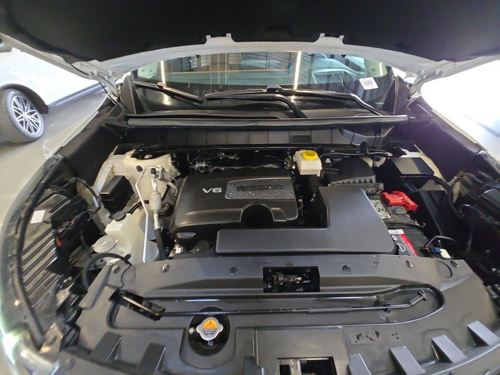 Used 2023 Nissan Pathfinder Platinum AWD/4WD image 24
