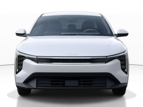 New 2026 Kia K4 LXS image 2
