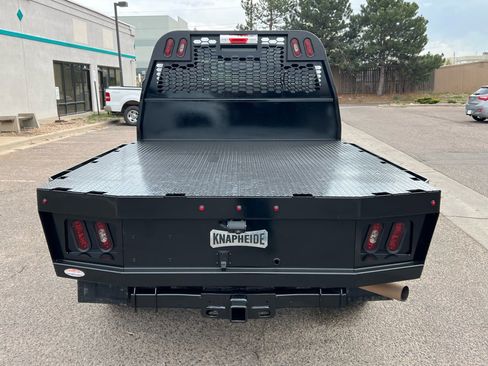 Used 2022 Ford F250 XL w/ Power Equipment Group image 4