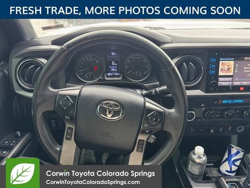 Used 2019 Toyota Tacoma TRD Off-Road AWD/4WD image 11