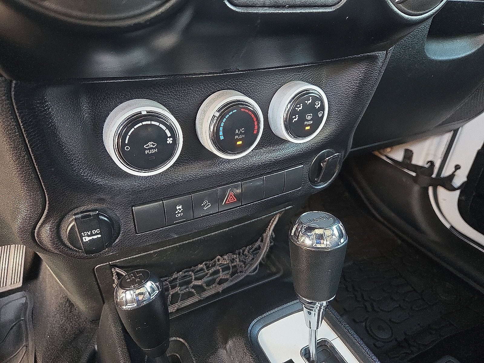 Used 2017 Jeep Wrangler Sport AWD/4WD image 8