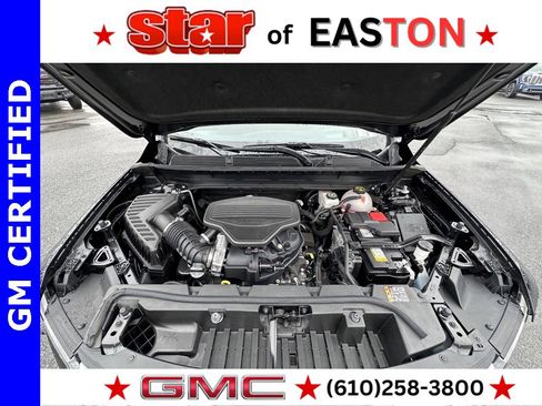 Used 2023 GMC Acadia SLT w/ Technology Package image 37