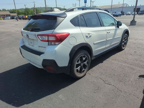 Used 2018 Subaru Crosstrek 2.0i Premium AWD/4WD image 6