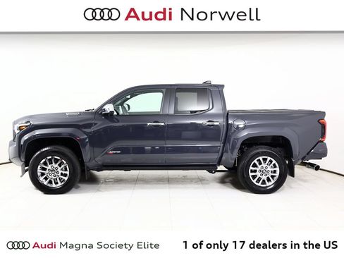 Used 2024 Toyota Tacoma Limited AWD/4WD image 15