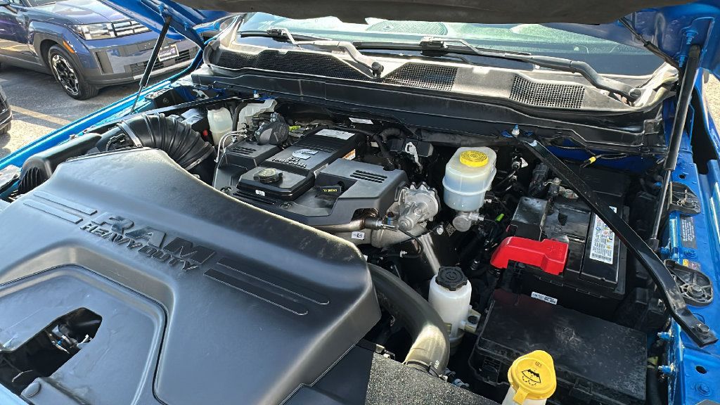 Used 2022 RAM 2500 Tradesman w/ Towing Technology Group AWD/4WD image 3