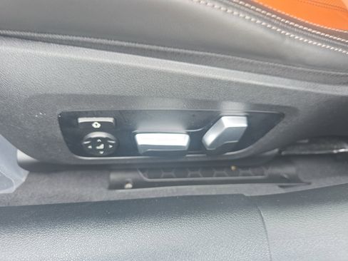 Used 2025 BMW 840i image 20