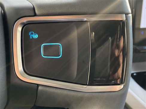 New 2025 Ford Expedition Max Active image 16