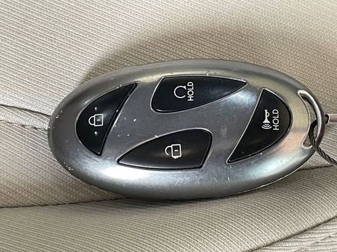 Used 2025 Hyundai Tucson SEL FWD image 21