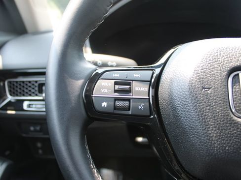 Used 2023 Honda Civic EX image 17