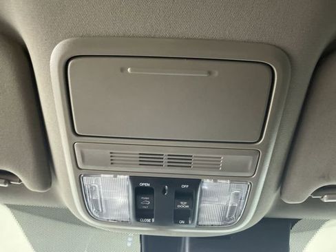 Used 2021 Honda Pilot EX-L image 24