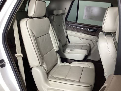 Used 2021 GMC Yukon Denali w/ LPO, Illumination Package AWD/4WD image 35