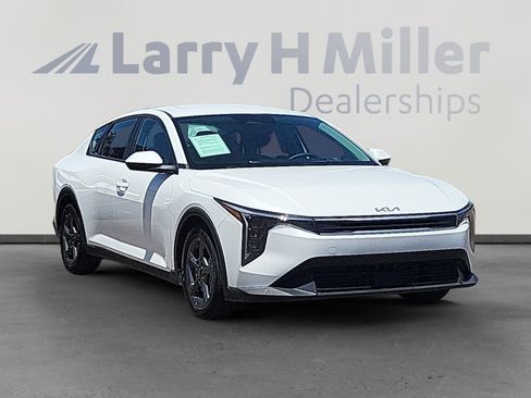 Used 2025 Kia K4 FWD image 5