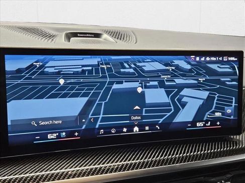 Used 2025 BMW X7 M60i image 12