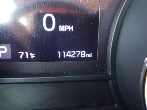 Used 2019 Kia Sedona EX w/ Paint Protection Package image 16