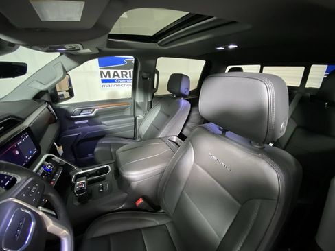 Used 2025 GMC Sierra 1500 Denali w/ Denali Reserve Package AWD/4WD image 24