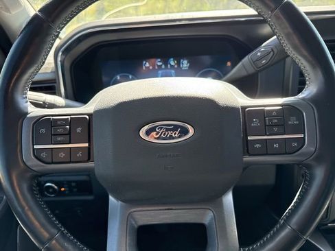 Used 2023 Ford F350 Lariat w/ FX4 Off-Road Package image 18