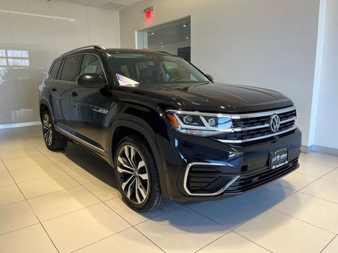 Used 2023 Volkswagen Atlas SEL Premium image 6