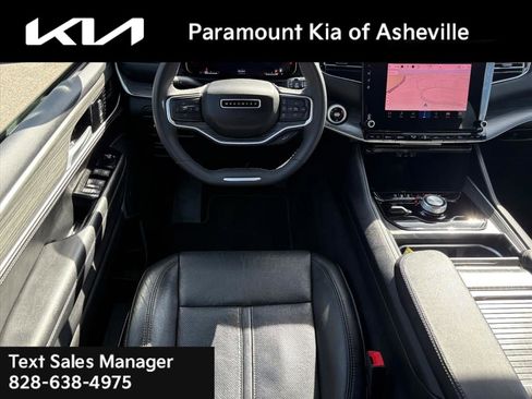 Used 2024 Jeep Wagoneer Series II image 24