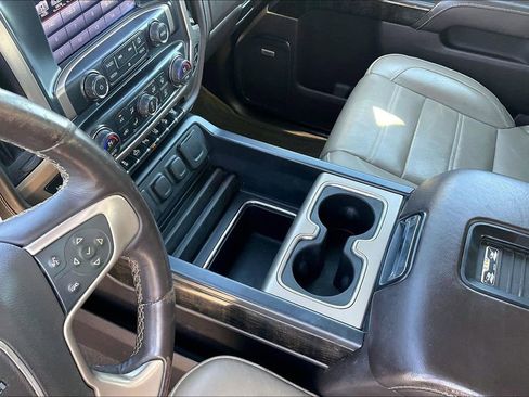 Used 2016 GMC Sierra 3500 Denali w/ Duramax Plus Package image 15