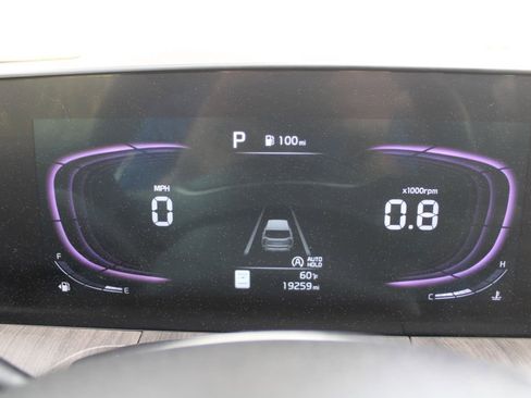 Certified 2024 Kia Telluride EX w/ EX Captain's Chair Package image 33