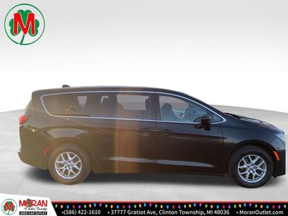 Used 2017 Chrysler Pacifica Touring