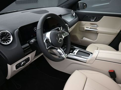 New 2026 Mercedes-Benz GLA 250 image 19