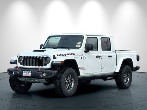 New 2026 Jeep Gladiator Mojave image 8