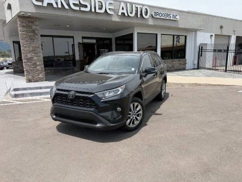 Used 2020 Toyota RAV4 XLE Premium w/ Carpet Mat Package AWD/4WD image 1