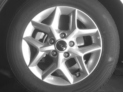 Used 2025 Kia Soul LX w/ LX Technology Package FWD image 12
