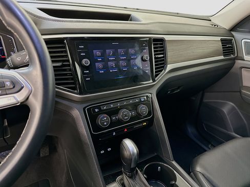 Used 2022 Volkswagen Atlas SE image 26