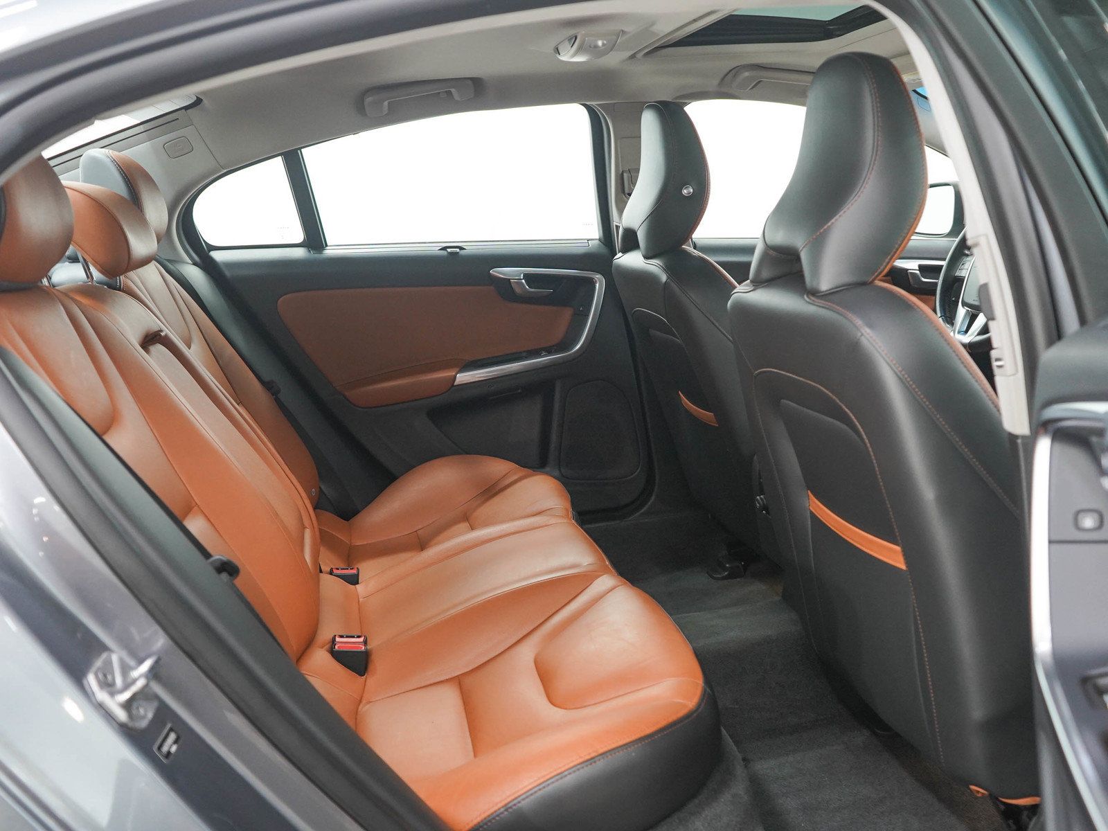 Used 2017 Volvo S60 T5 Inscription AWD/4WD image 12