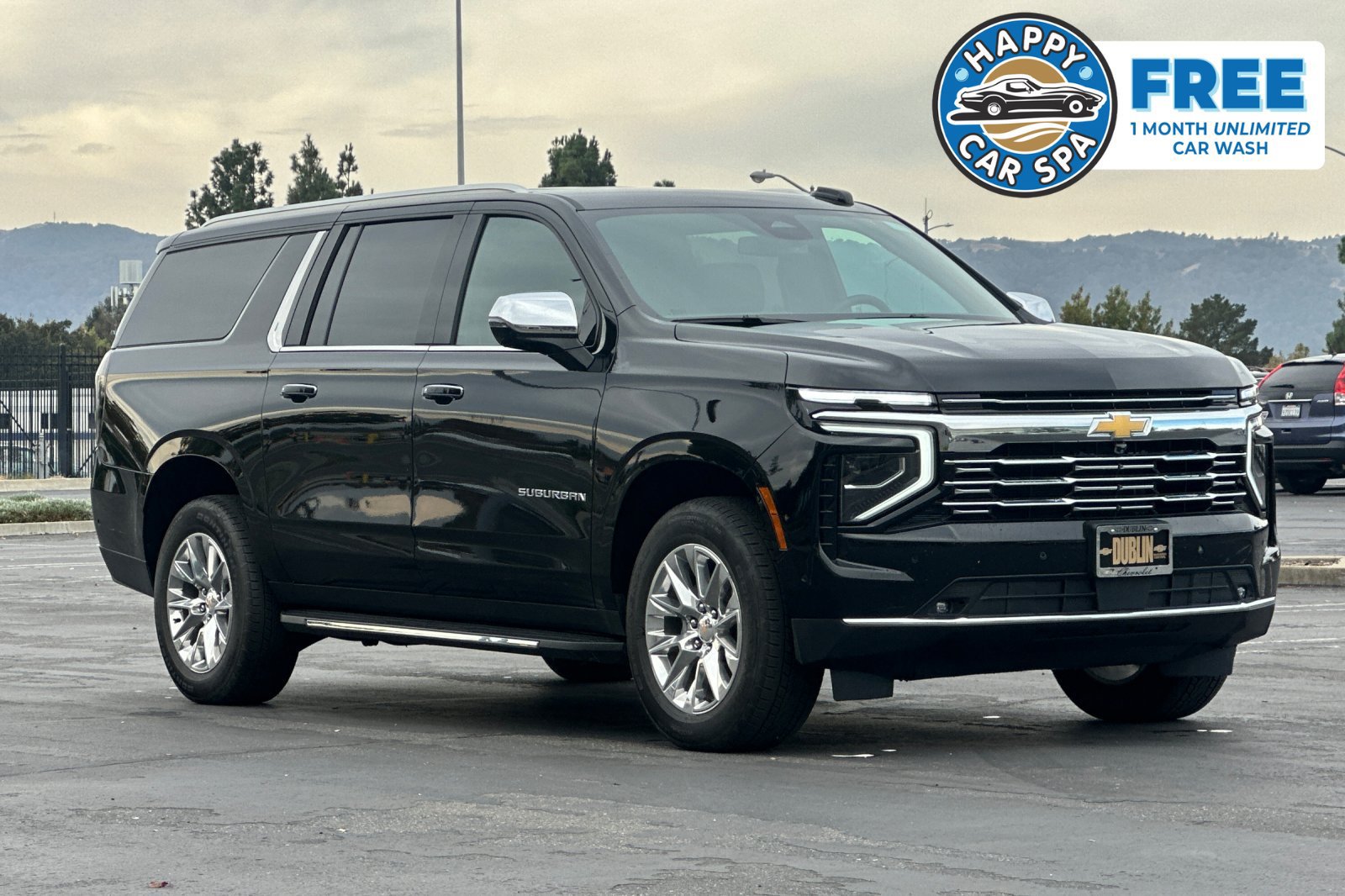 Used 2026 Chevrolet Suburban Premier AWD/4WD image 1