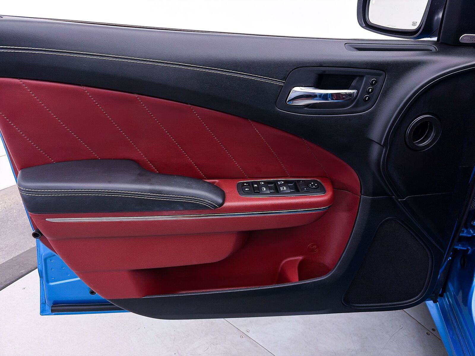 Used 2023 Dodge Charger SRT Hellcat RWD image 18