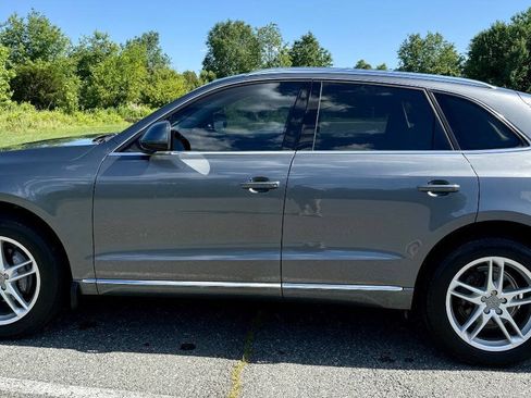 Used 2017 Audi Q5 2.0T Premium Plus AWD/4WD image 18