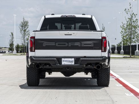 Used 2024 Ford F150 Raptor AWD/4WD image 8