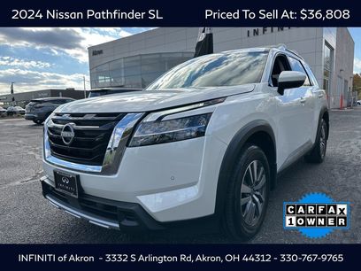 Used 2024 Nissan Pathfinder SL