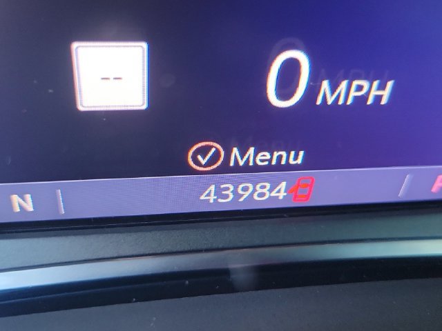 Used 2020 GMC Terrain Denali w/ Denali Premium Package FWD image 30