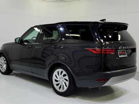 Used 2024 Land Rover Discovery S AWD/4WD image 6