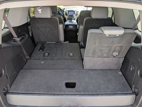 Used 2017 Chevrolet Tahoe LT RWD image 14