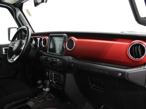 Used 2020 Jeep Wrangler Unlimited Rubicon AWD/4WD image 26
