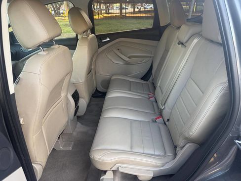 Used 2016 Ford Escape Titanium image 14