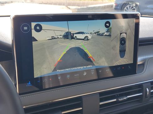 Certified 2023 Lincoln Corsair AWD w/ Equipment Group 101A image 17