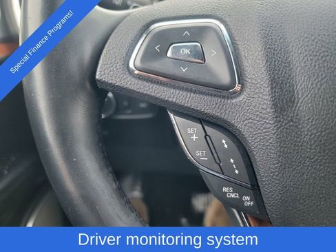 Used 2016 Lincoln MKX Reserve w/ Luxury Package image 14