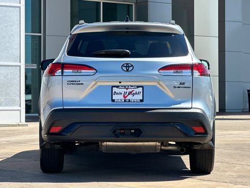 Used 2025 Toyota Corolla Cross AWD Hybrid image 5