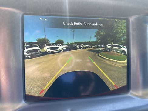 Used 2023 Dodge Charger SXT RWD image 28