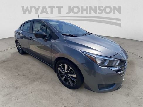 Used 2024 Nissan Versa S w/ S Plus Package FWD image 11